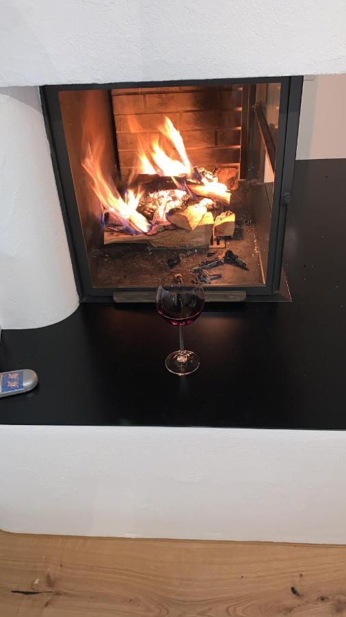 Renovated 3 Rooms Apartment In Ruschein Near Laax Экстерьер фото